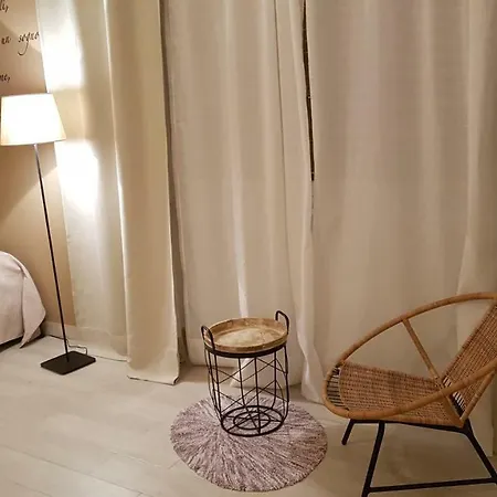 Πανσιόν Le Del Corso 4*