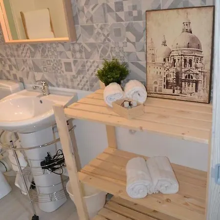 Le Del Corso 4* سانريمو